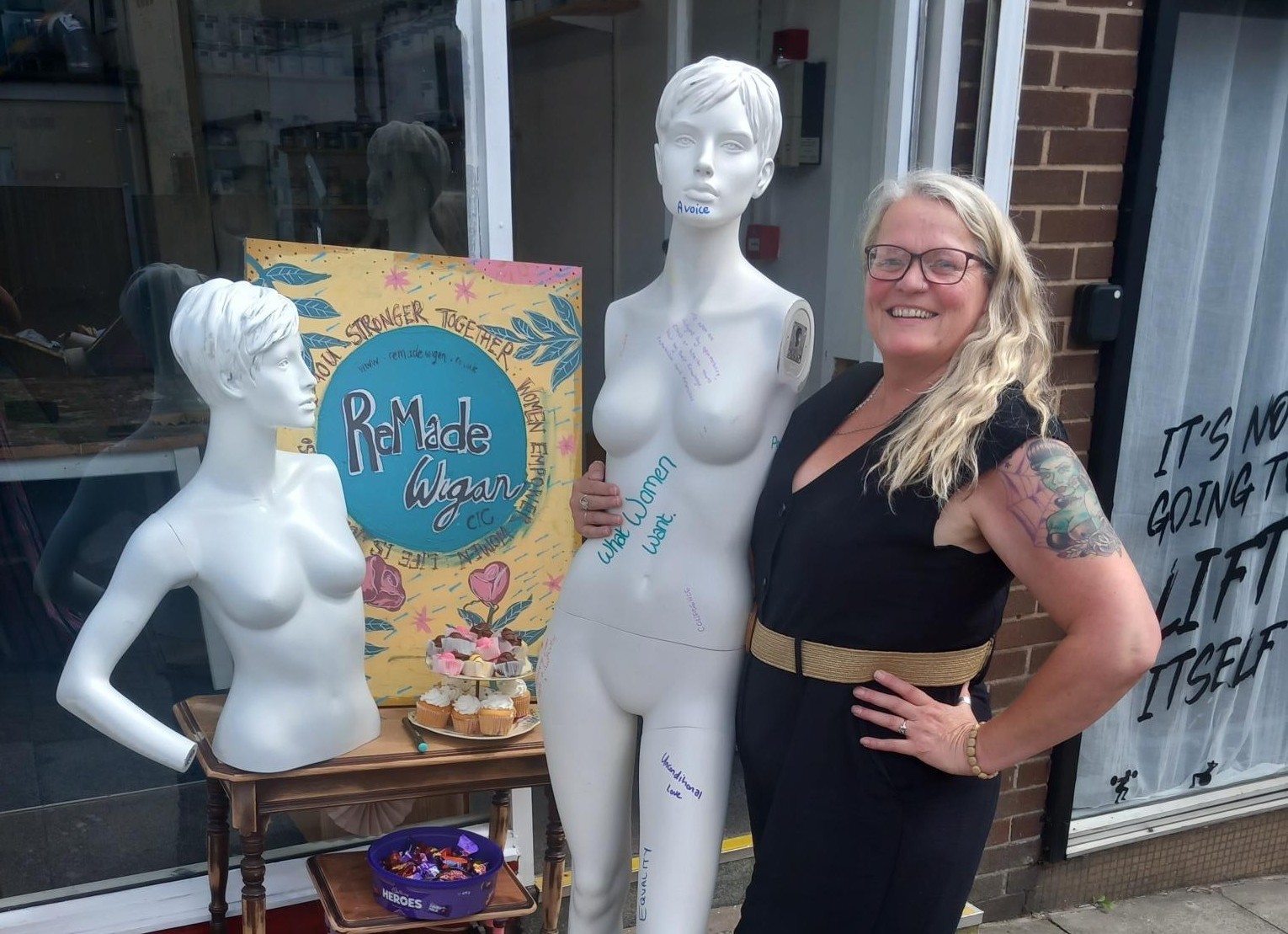 Janine with a couple of the mannequins Janine with a couple of the mannequins